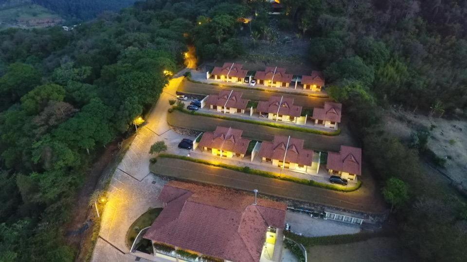 Refugio Do Saci Hotel Атибая Екстериор снимка